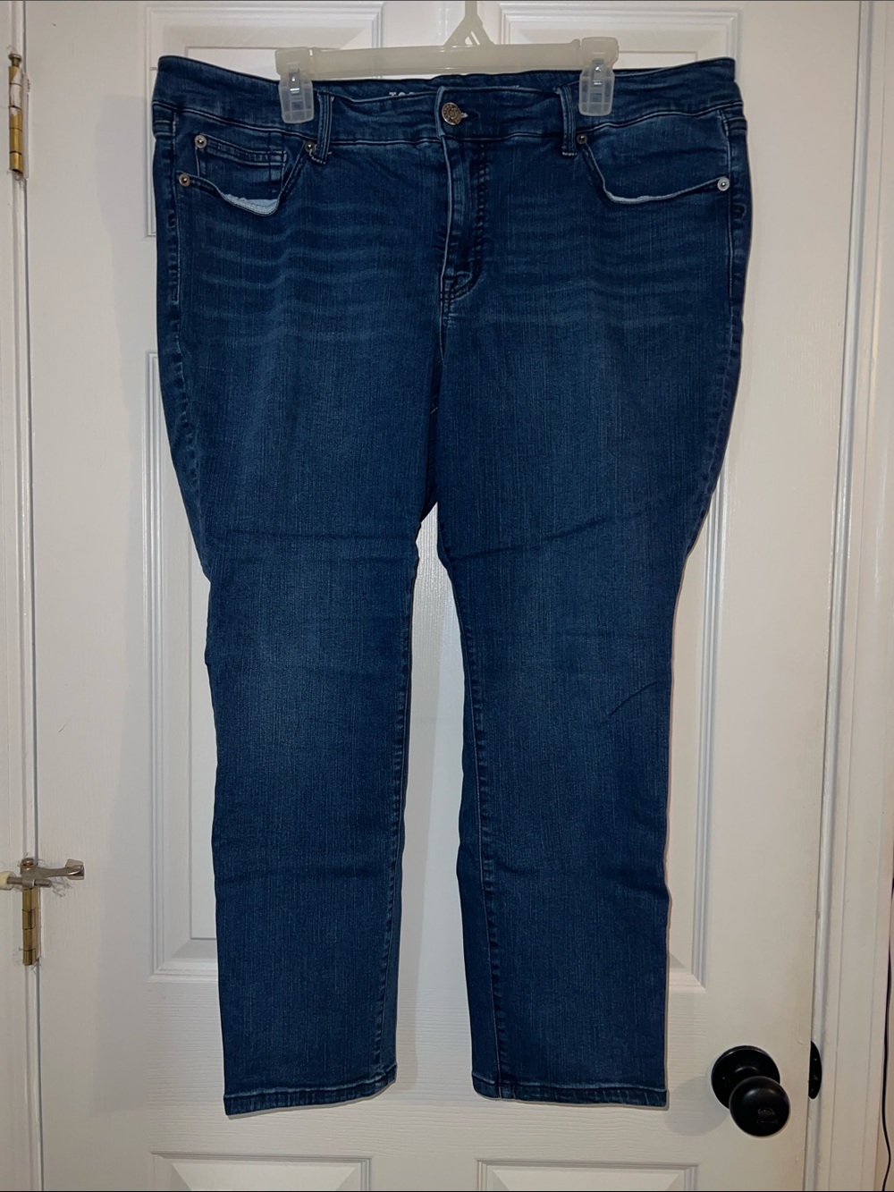 torrid Dark Blue Cropped Stretch Jeans